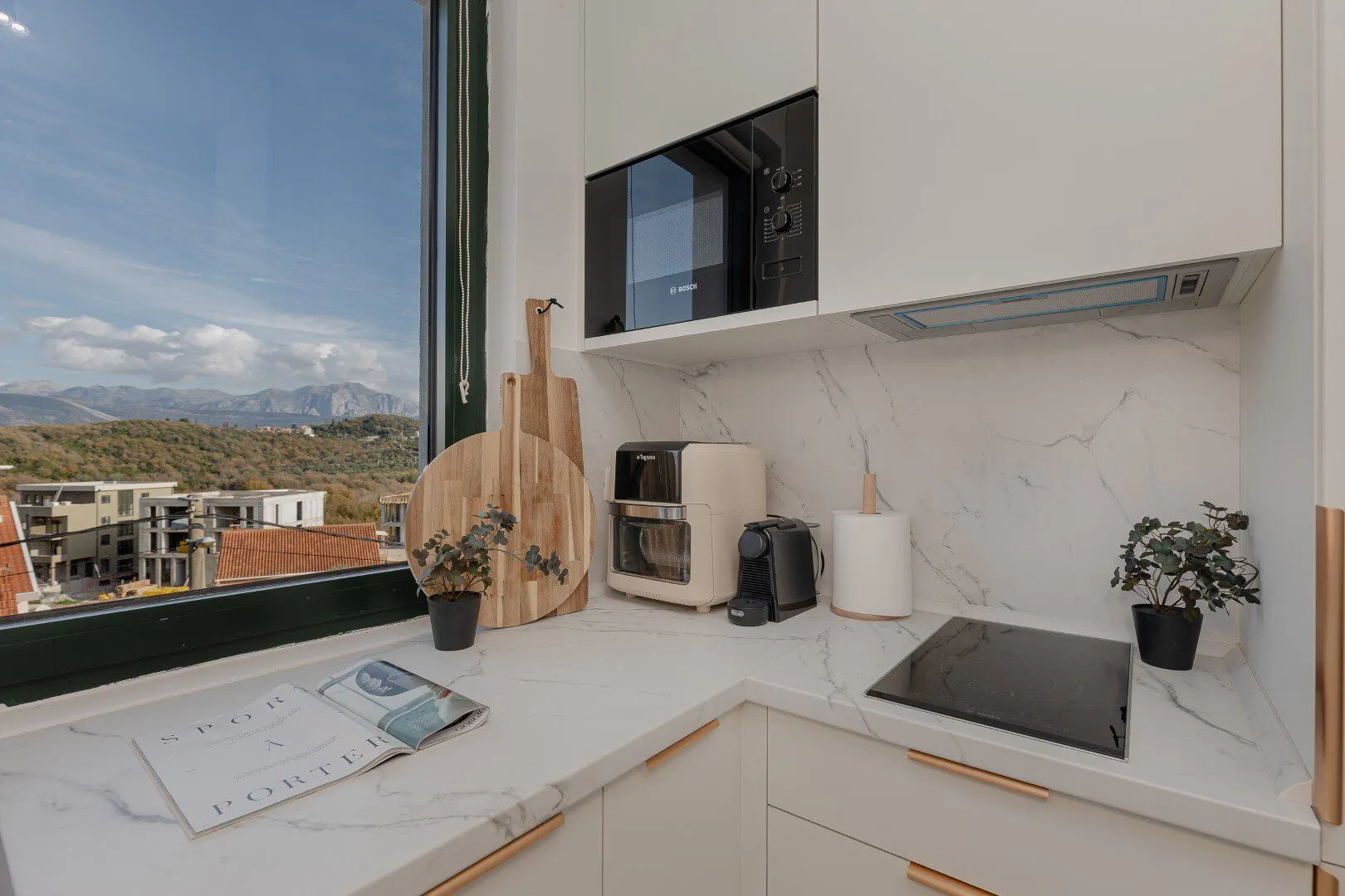Prodaja, jednosoban stan, 60m², Radovići, Tivat