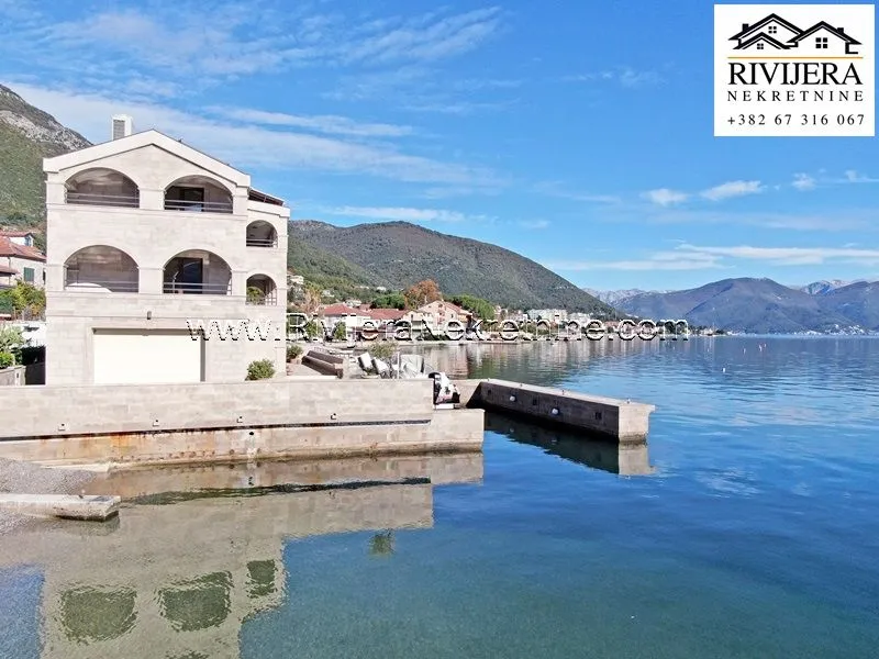 Prodaja, kuća, 411m², Đenovići, Herceg Novi