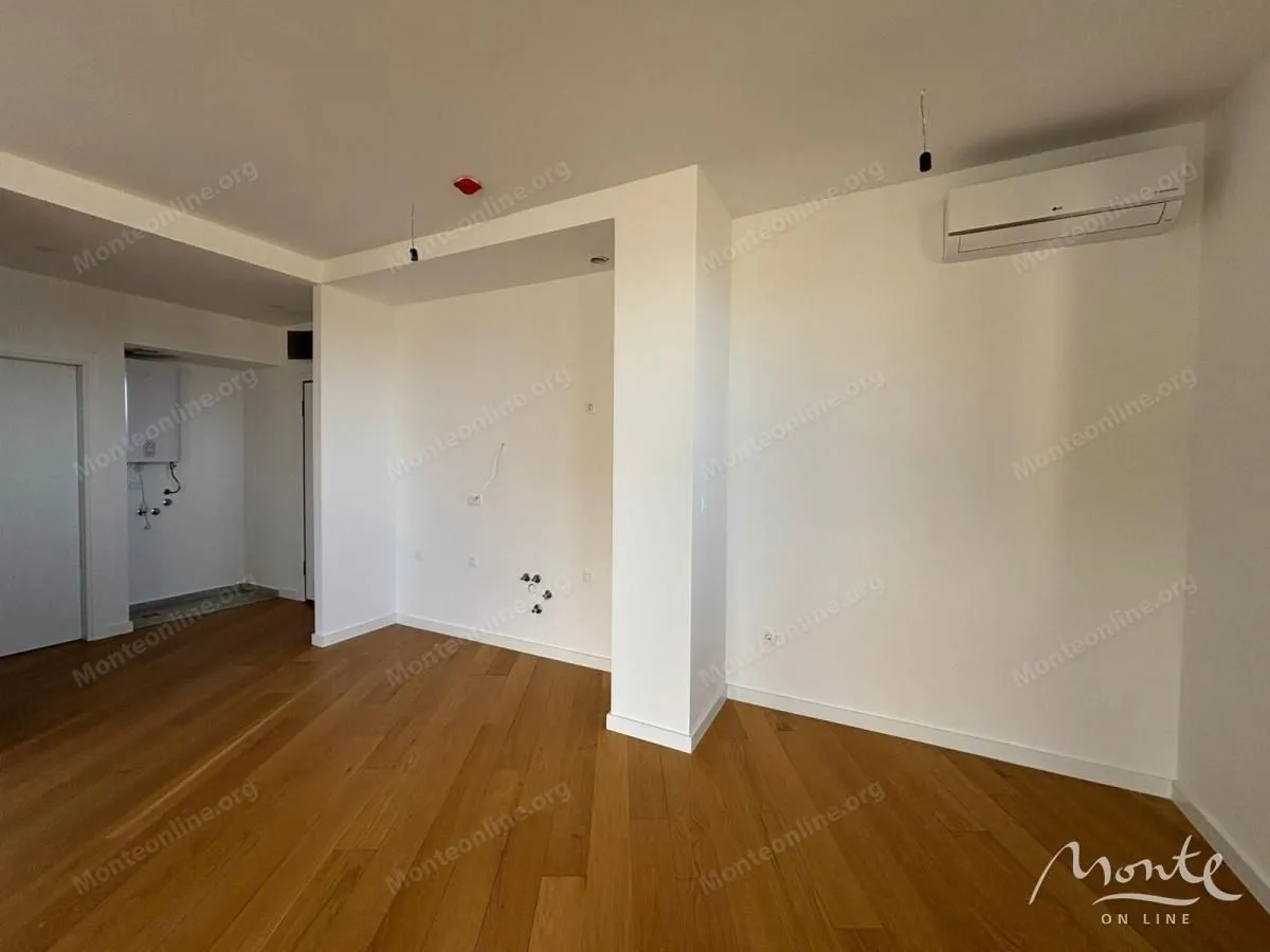 Sale, one bedroom apartment, 69m², Bečići, Budva