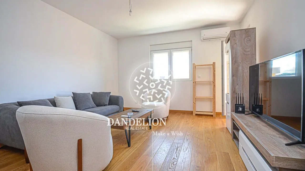 Izdavanje, dvosoban stan, 76m², New City, Podgorica