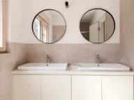 Sale, two bedroom apartment, 136m², Škaljari, Kotor - image 5