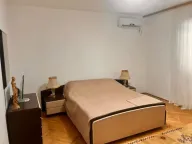 Rent, house, 170m², Stari Aerodrom, Podgorica - image 11