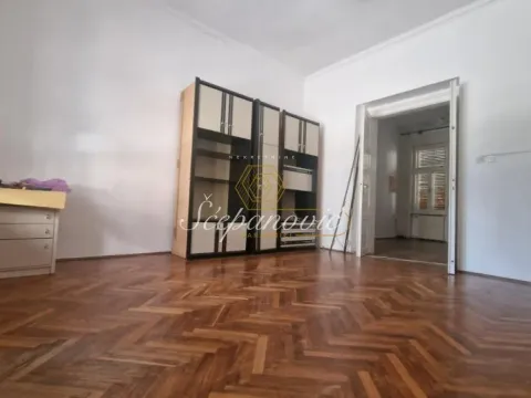 Rent, office space, 84m², Centar, Novi Sad - image 13