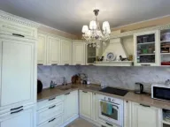 Izdavanje, dvosoban stan, 65m², Budva, Crna Gora - image 2