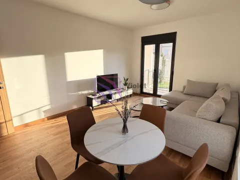 Rent, one bedroom apartment, 61m², Tološi, Podgorica - image 14
