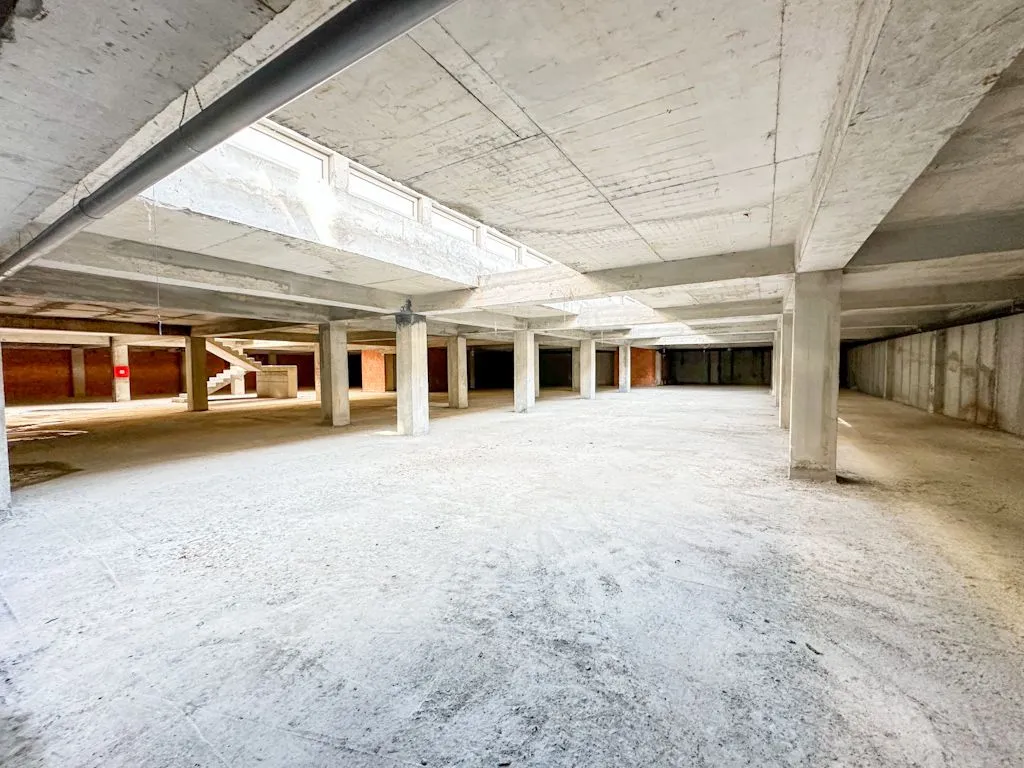 Rent, office space, 1990m², Preko Morače, Podgorica