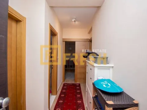 Izdavanje, dvosoban stan, 70m², Blok 9, Podgorica - image 7