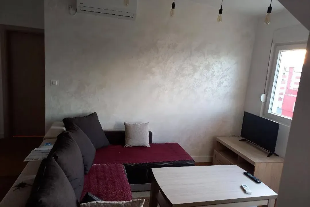 Rent, one bedroom apartment, 35m², Ljubović, Podgorica