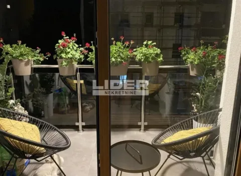 Izdavanje, trosoban stan, 70m², Crveni Krst, Beograd - image 9