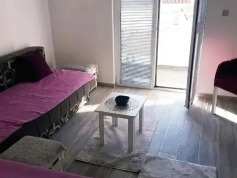 Rent, apartment, 40m², Budva, Crna Gora - image 1