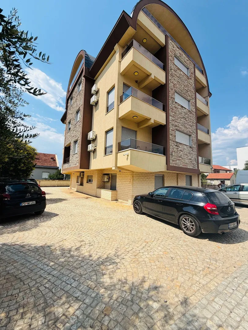 Rent, one bedroom apartment, 40m², City Kvart, Podgorica