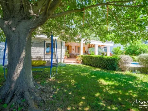 Sale, house, 305m², Orahovac, Kotor - image 15