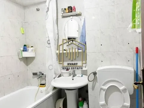 Prodaja, jednosoban stan, 38m², Stari Aerodrom, Podgorica - image 9