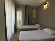Izdavanje, dvosoban stan, 75m², Bečići, Budva - image 4