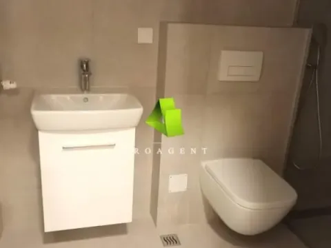 Izdavanje, poslovni prostor, 76m², Medijana, Niš - image 5