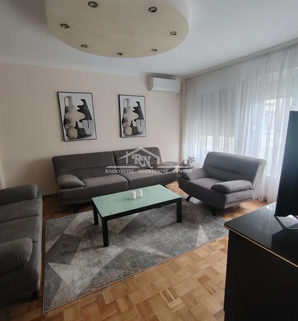 Rent, three bedroom apartment, 73m², Novi Beograd Sve Podlokacije, Beograd