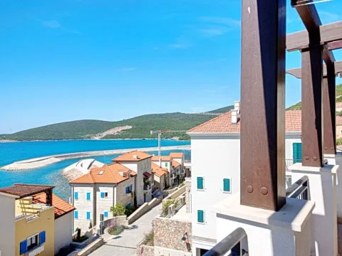 Prodaja, stan, 86m², Tivat, Crna Gora - image 4