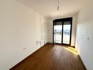 Izdavanje, dvosoban stan, 75m², Tološka šuma, Podgorica - image 7