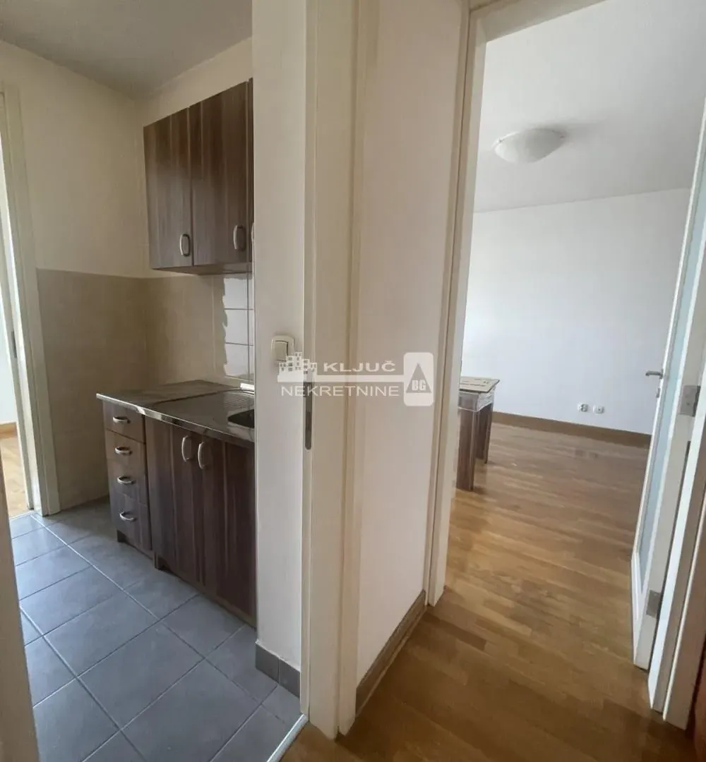 Sale, two bedroom apartment, 52m², Belvil, Beograd
