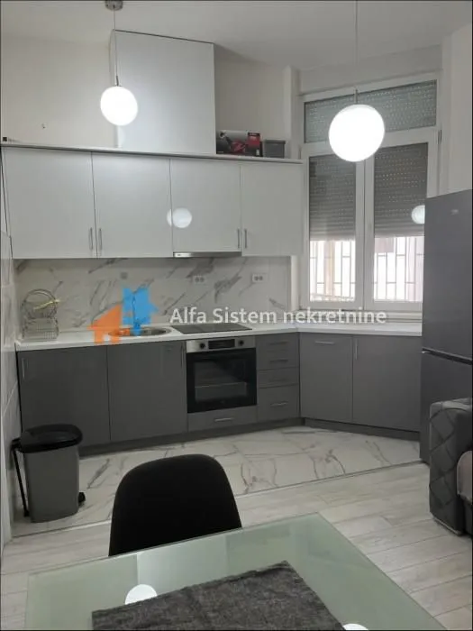 Rent, one bedroom apartment, 45m², Savski Venac, Beograd