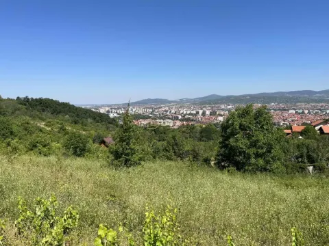 Sale, land lot, 867m², Niš, Srbija