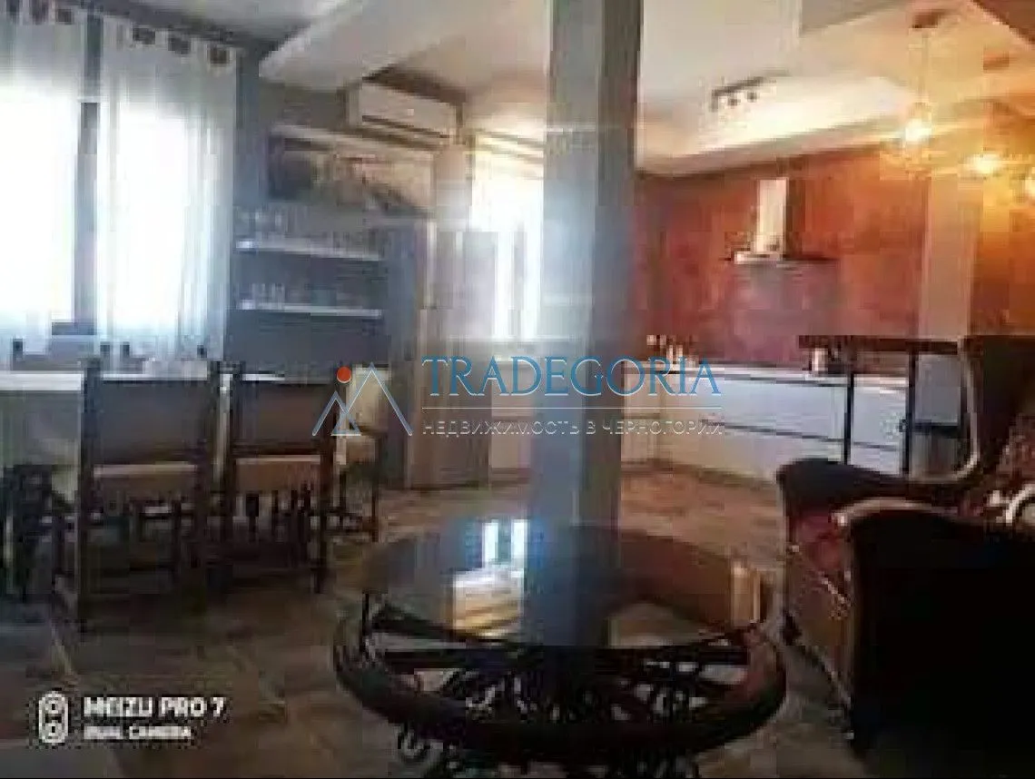 Prodaja, kuća, 300m², Kruče, Ulcinj
