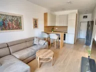 Izdavanje, stan, 53m², Bečići, Budva - image 1