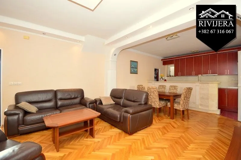 Prodaja, trosoban stan, 200m², Topla, Herceg Novi