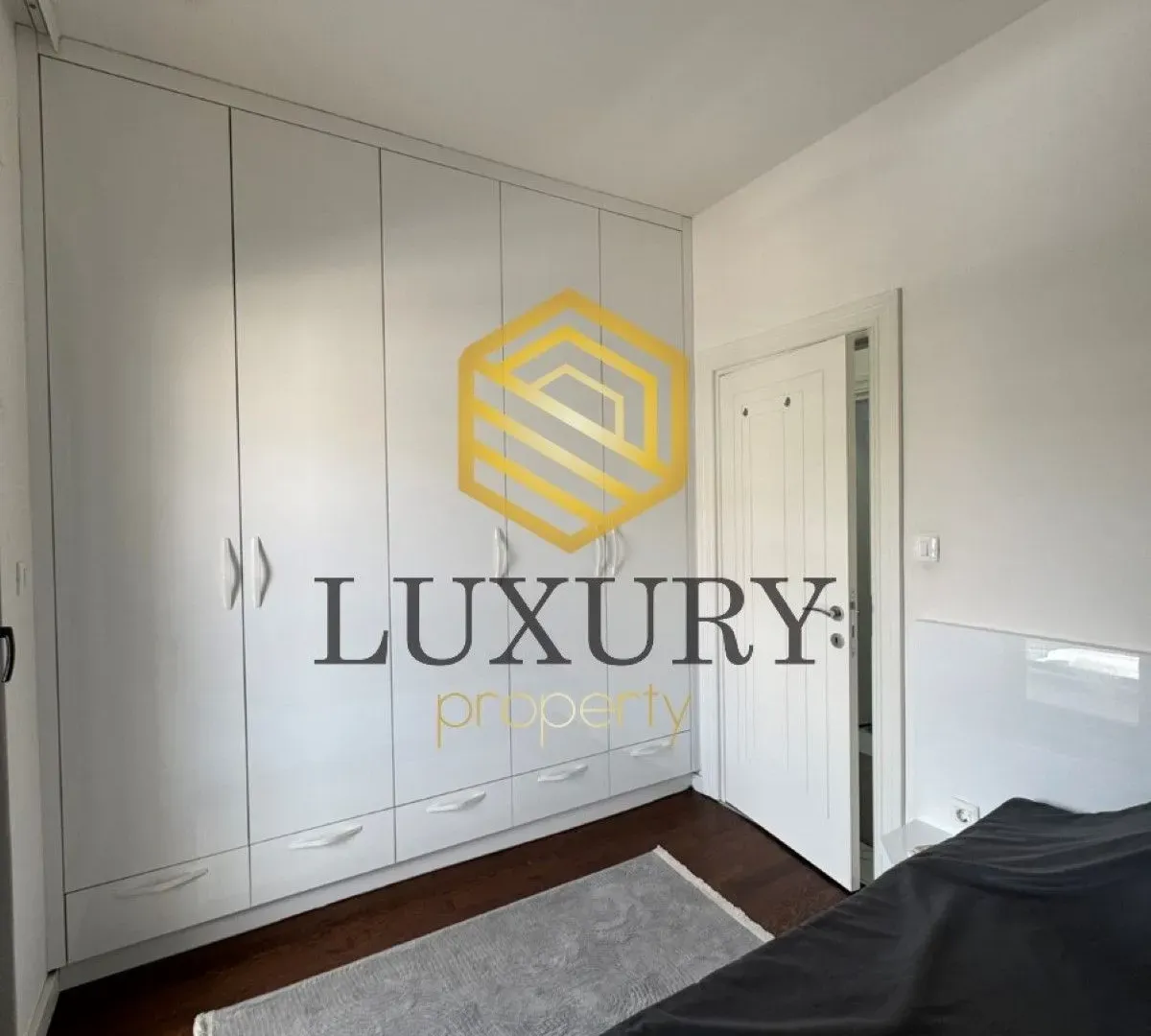 Rent, two bedroom apartment, 58m², Central Point, Podgorica