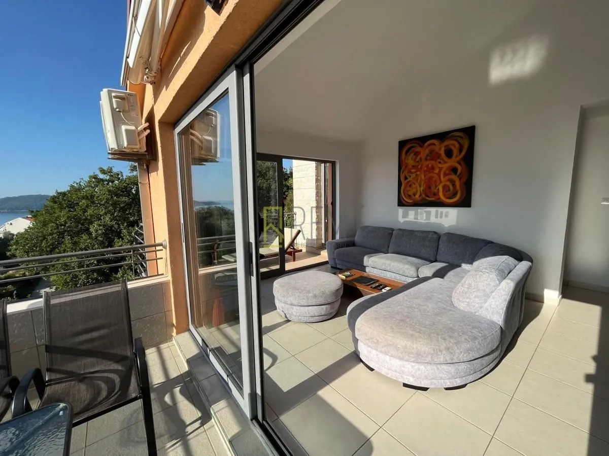 Sale, three bedroom apartment, 75m², Bečići, Budva