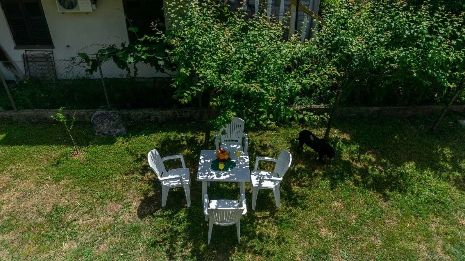 Prodaja, kuća, 700m², Lastva Grbaljska, Kotor