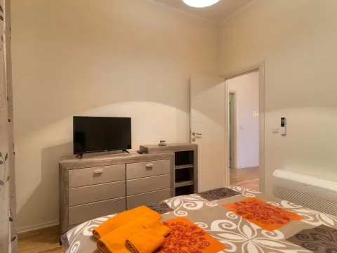 Prodaja, dvosoban stan, 83m², Budva, Crna Gora - image 7