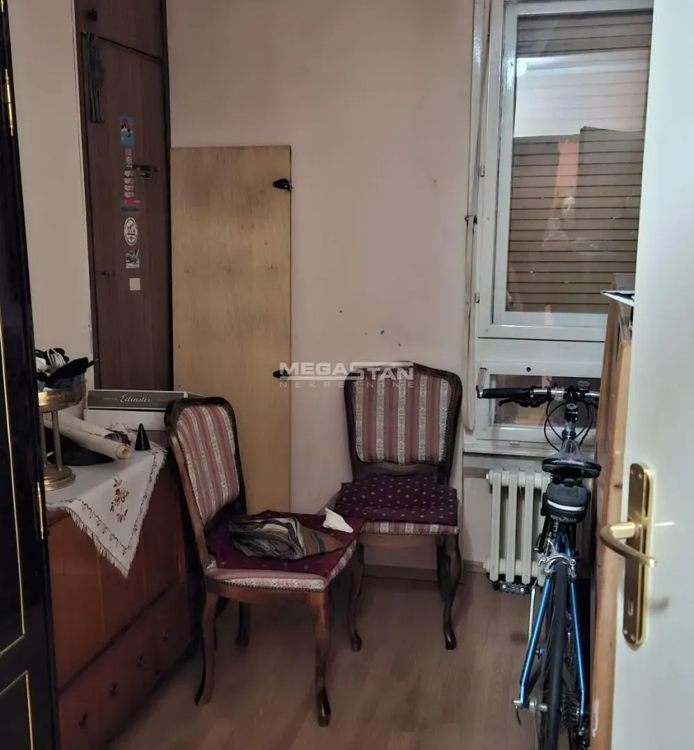 Sale, three bedroom apartment, 95m², Novi Beograd Blok 70, Novi Beograd Sve Podlokacije