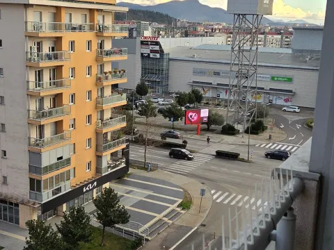 Izdavanje, jednosoban stan, 43m², City Kvart, Podgorica - image 3