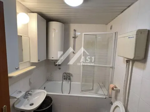 Izdavanje, jednosoban stan, 40m², Podbara, Novi Sad Sve Podlokacije - image 7