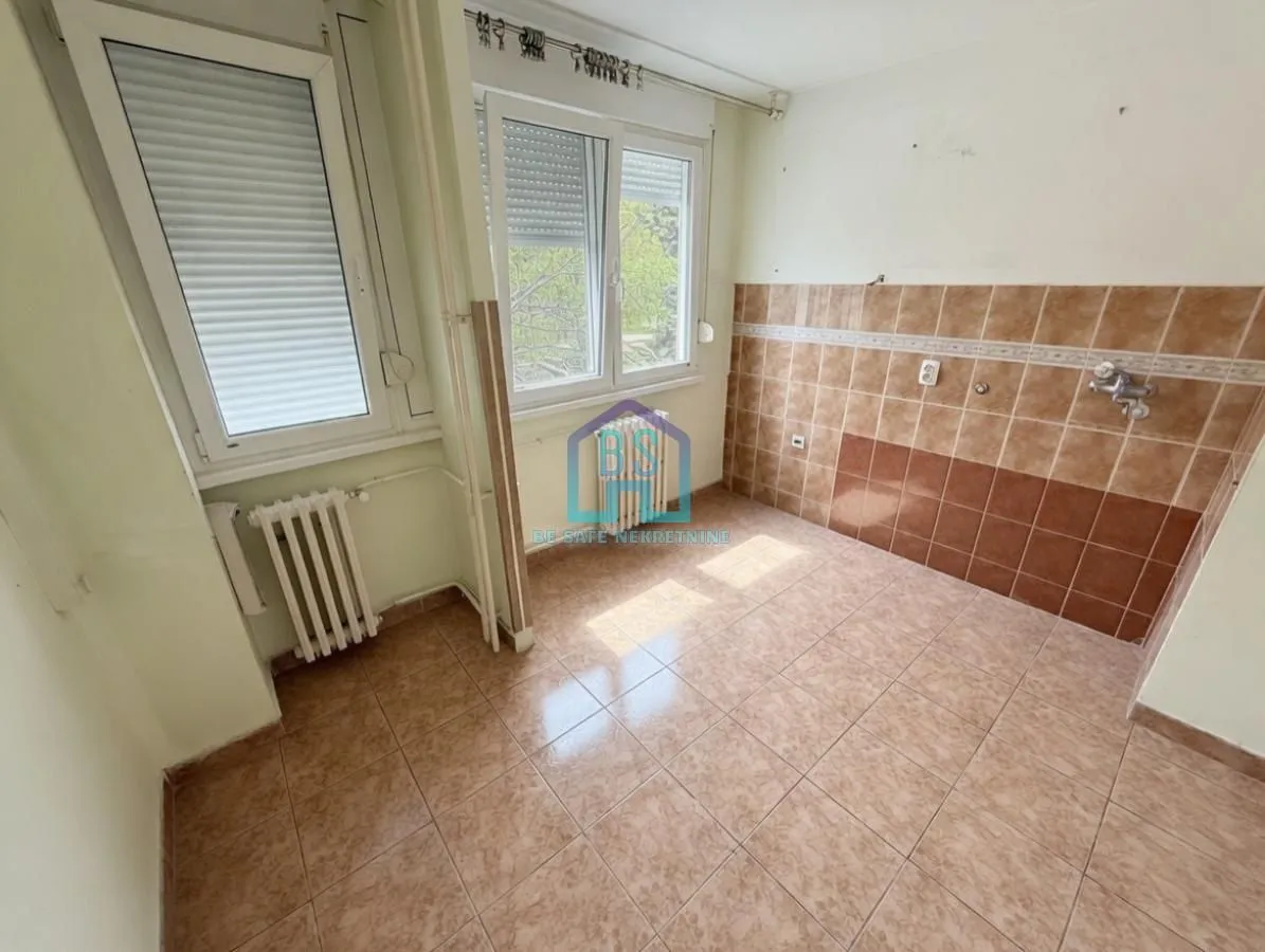 Prodaja, dvosoban stan, 43m², Novo naselje, Novi Sad