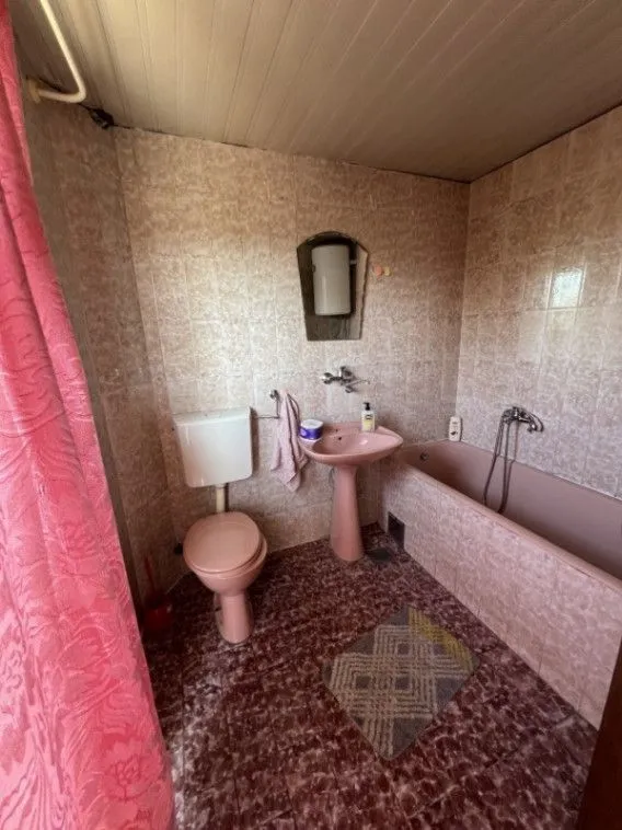 Rent, one bedroom apartment, 40m², Šušanj, Bar