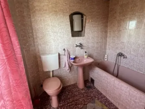 Izdavanje, jednosoban stan, 40m², Šušanj, Bar - image 7