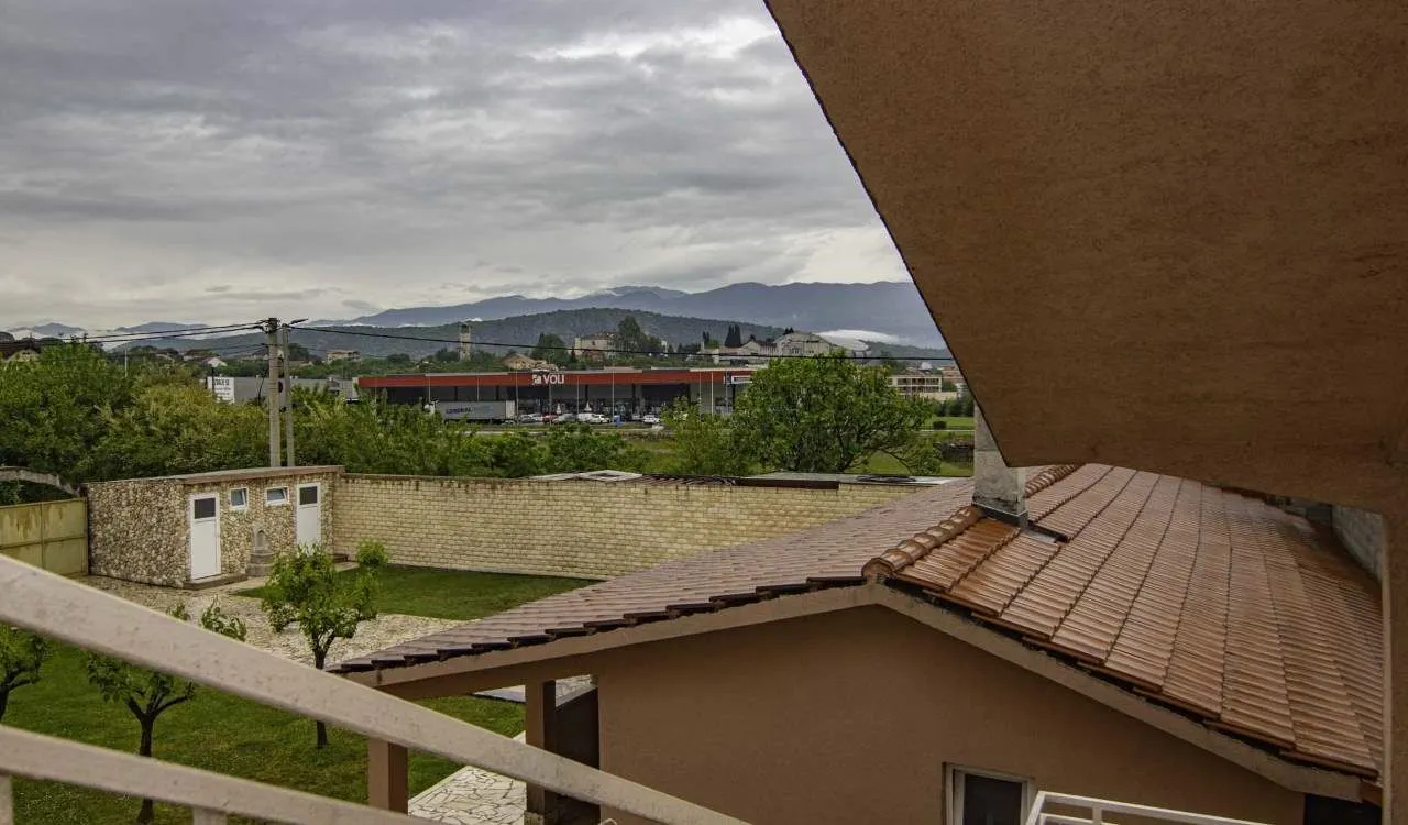 Prodaja, kuća, 400m², Danilovgrad, Crna Gora