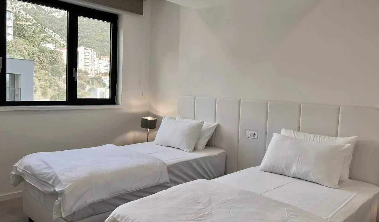 Prodaja, dvosoban stan, 107m², Rafailovići, Budva