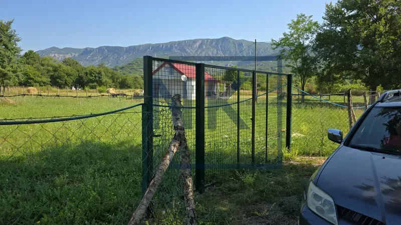 Prodaja, plac, 2800m², Piperi, Podgorica