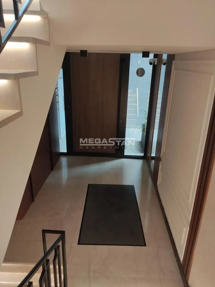 Prodaja, dvosoban stan, 57m², Autokomanda, Voždovac Sve Podlokacije