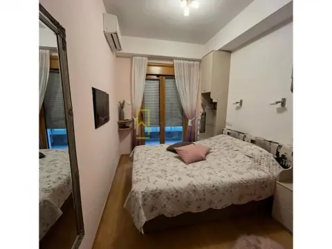 Izdavanje, jednosoban stan, 50m², Centar, Podgorica - image 12