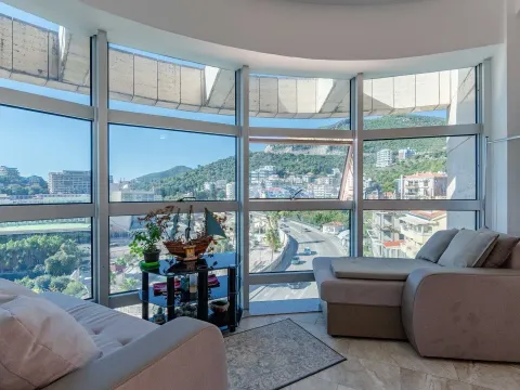 Sale, one bedroom apartment, 71m², Bečići, Budva - image 9