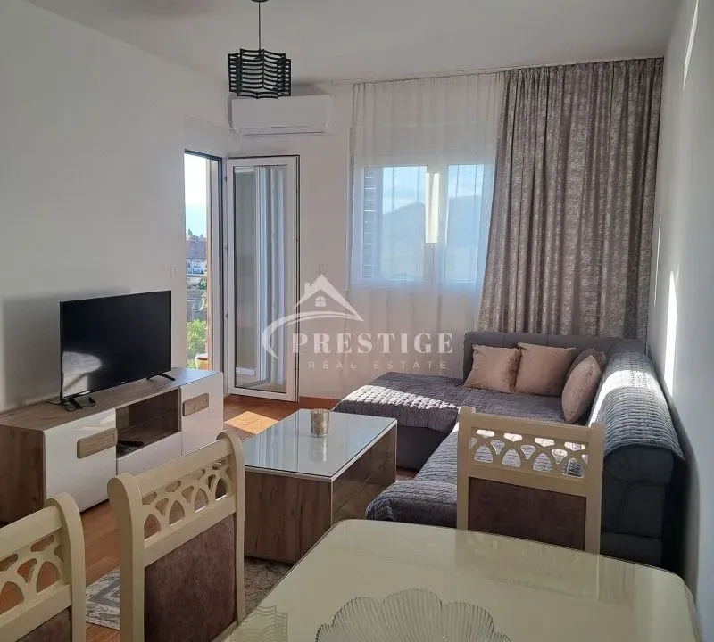 Rent, one bedroom apartment, 45m², City Kvart, Podgorica