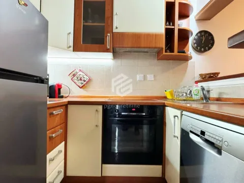 Prodaja, dvosoban stan, 72m², Budva, Crna Gora - image 9