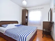 Rent, one bedroom apartment, 59m², Golubovina, Budva - image 2