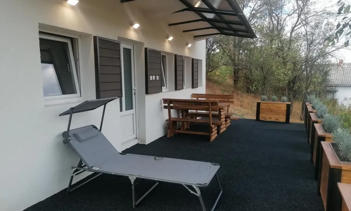 Prodaja, kuća, 92m², Sremska Kamenica, Petrovaradin