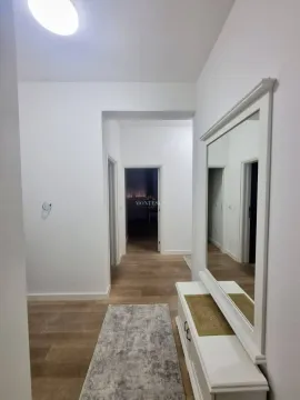 Rent, three bedroom apartment, 90m², Bečići, Budva - image 7