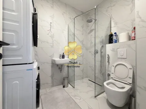 Izdavanje, dvosoban stan, 70m², Stari Aerodrom, Podgorica - image 13